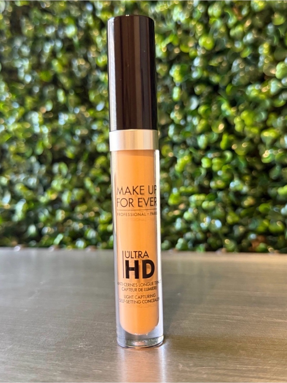 41-Makeup Forever Ultra HD Concealer